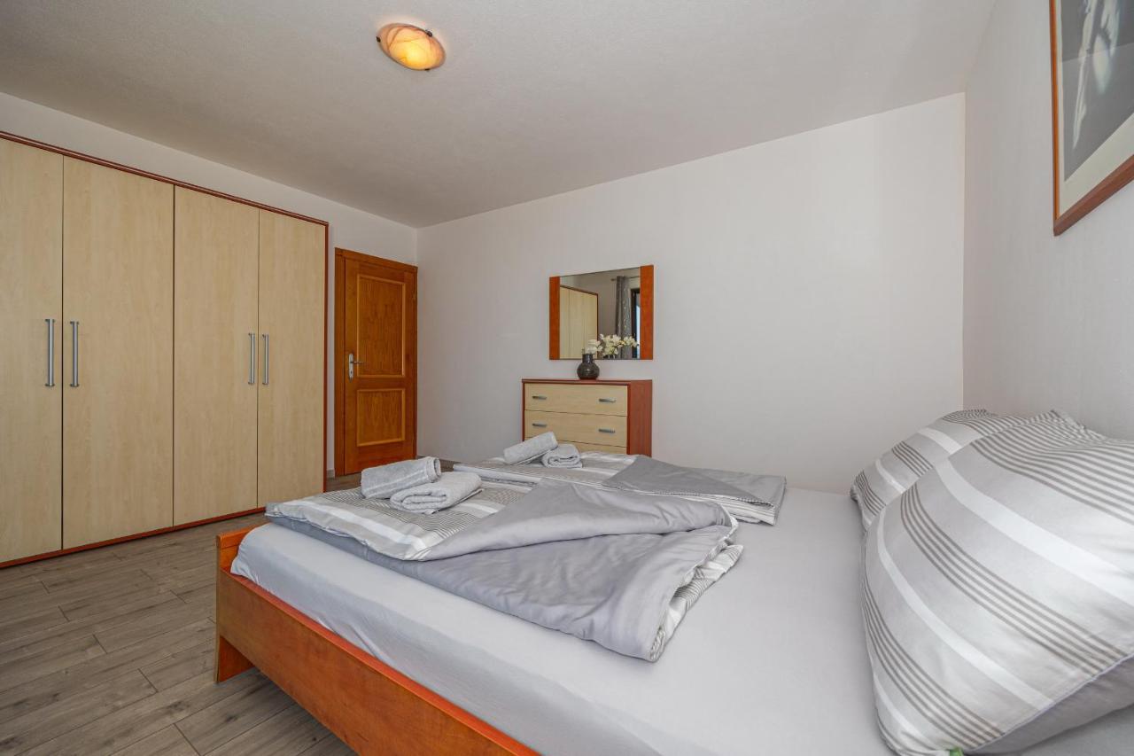 Apartments Lacic 2 Crikvenica Exterior photo